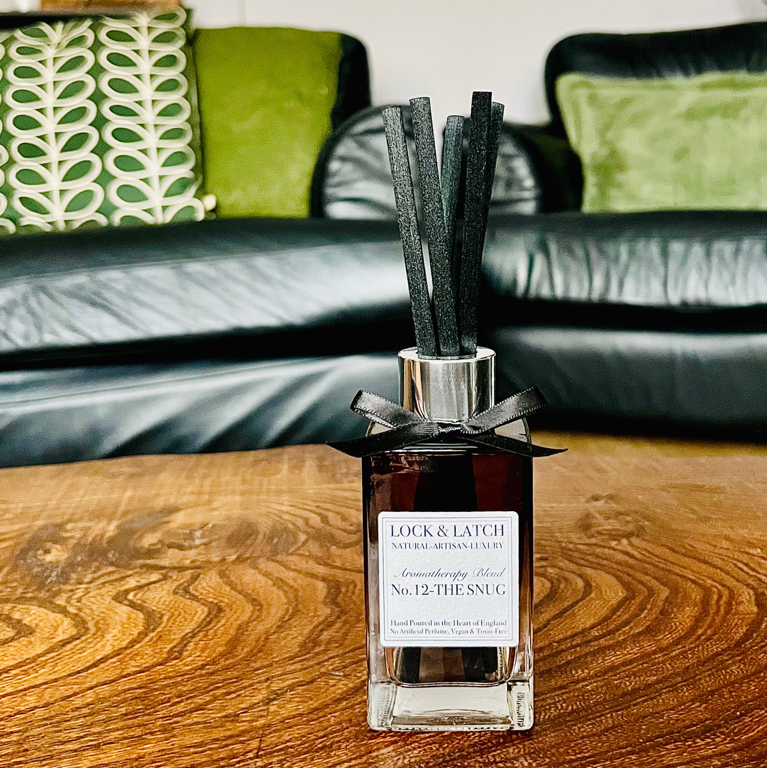 No.12-THE SNUG Reed Diffuser