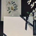 Gray ‘THE OLIVE’ Burner with Selection Box in Deluxe Magnetic Gift Box