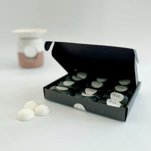 Selection Box-24 Wax Melts (Now Contains NEW Blend No.10-AFTER THE RAIN)